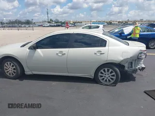 2009 Mitsubishi Galant ES z VIN 4A3AB36F89E032882, wystawiony jako IAAI lot #42305057 z przebiegiem 211 742 mil mil oraz . Historia ofert i sprzedaży dostępna na DreamBid. Obrazek 15.