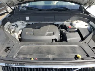 2019 Volvo XC90 Momentum with VIN YV4102PK0K1431214, listed as a Copart auction lot 52449915 with 204,867 mi miles and Salvage Title. Bid and sale history available at carsss.com. Image 12.