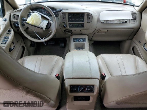2001 Ford Expedition Eddie Bauer with VIN 1FMPU18L31LB82957, listed as a Copart auction lot 48500495 with 102,746 mi miles and Salvage title. Bid and sale history available at DreamBid. Image 8.