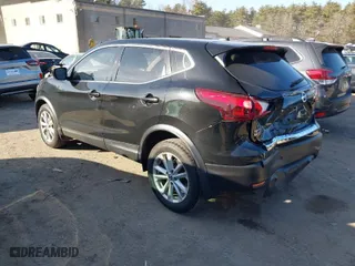 2019 Nissan Rogue Sport S with VIN JN1BJ1CR7KW311109, listed as a IAAI auction lot 41792811 with 69,256 mi miles. Bid and sale history available at carsss.com. Image 3.