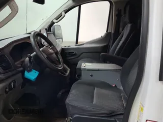 2020 Ford Transit Cargo с VIN 1FTBR2YG2LKA35840, выставлен на аукционе IAAI как лот 42575778 с пробегом 190 131 миль миль и . История ставок и продаж доступна на DreamBid. Изображение 12.