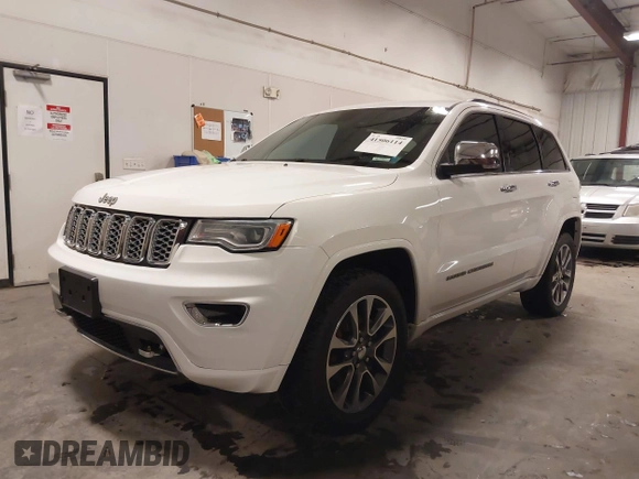 2017 Jeep Grand Cherokee Overland with VIN 1C4RJFCGXHC949212, listed as a IAAI auction lot 41506114 with 134,835 mi miles. Bid and sale history available at carsss.com. Image 17.