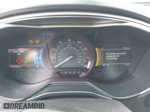 2019 Ford Fusion SE with VIN 3FA6P0HD3KR171749, listed as a IAAI auction lot 40298552 with 70,784 mi miles. Bid and sale history available at carsss.com. Image 7.