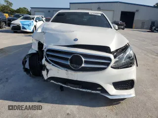 2014 Mercedes-Benz E 350 Sport with VIN WDDHF5KB5EA967675, listed as a Copart auction lot 52763995 with 68,902 mi miles and Salvage title. Bid and sale history available at DreamBid. Image 5.