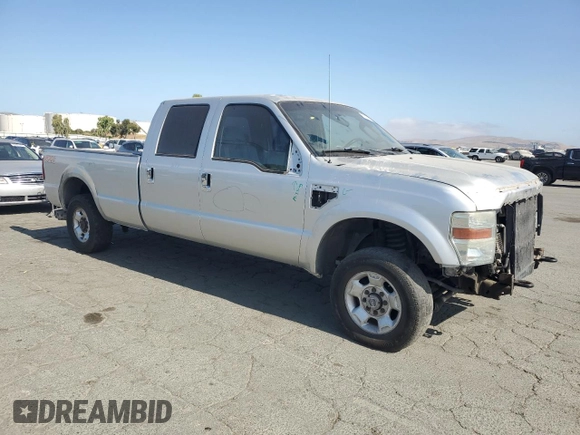 2008 Ford F-250 XL z VIN 1FTSW21R58EC75894, wystawiony jako Copart lot #61160975 z przebiegiem 189 193 mil mil oraz Szkoda całkowita • Salvage title. Historia ofert i sprzedaży dostępna na DreamBid. Obrazek 4.