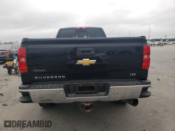 2019 Chevrolet Silverado 2500HD LTZ with VIN 1GC1KTEY3KF186714, listed as a Copart auction lot 79488464 with 0 mi miles and Salvage Title. Bid and sale history available at carsss.com. Image 6.