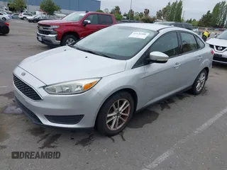 2015 Ford Focus SE z VIN 1FADP3F21FL218369, wystawiony jako IAAI lot #42126986 z przebiegiem 99 844 mil mil oraz . Historia ofert i sprzedaży dostępna na DreamBid. Obrazek 17.