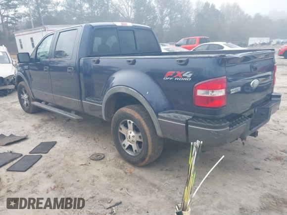 2006 Ford F-150 XLT with VIN 1FTPW04536KC60389, listed as a IAAI auction lot 41137982 with 218,741 mi miles. Bid and sale history available at carsss.com. Image 3.