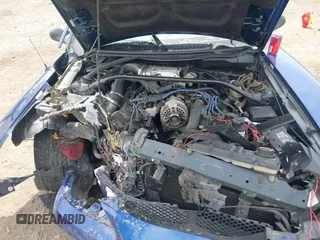 1996 Ford Mustang GT z VIN 1FALP42X6TF193224, wystawiony jako IAAI lot #42066891 z przebiegiem 42 705 mil mil oraz . Historia ofert i sprzedaży dostępna na DreamBid. Obrazek 10.