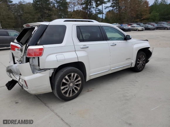 2017 GMC Terrain Denali with VIN 2GKFLVE30H6324848, listed as a Copart auction lot 82420864 with 106,091 mi miles and Salvage Title. Bid and sale history available at carsss.com. Image 3.