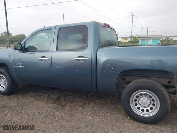 2010 Chevrolet Silverado 1500 LT with VIN 3GCRCSE08AG250277, listed as a IAAI auction lot 41852390 with 235,712 mi miles. Bid and sale history available at carsss.com. Image 14.