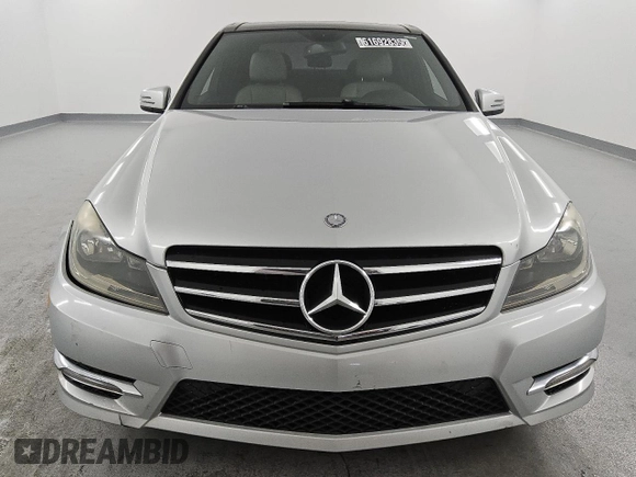 2014 Mercedes-Benz C 250 Sport with VIN WDDGF4HB4EG242305, listed as a Copart auction lot 61692835 with 158,590 mi miles and Clean title. Bid and sale history available at DreamBid. Image 5.