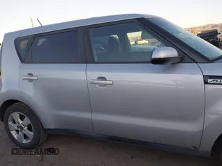 2017 Kia Soul with VIN KNDJN2A24H7474487, listed as a IAAI auction lot 41888815 with 119,105 mi miles. Bid and sale history available at carsss.com. Image 13.