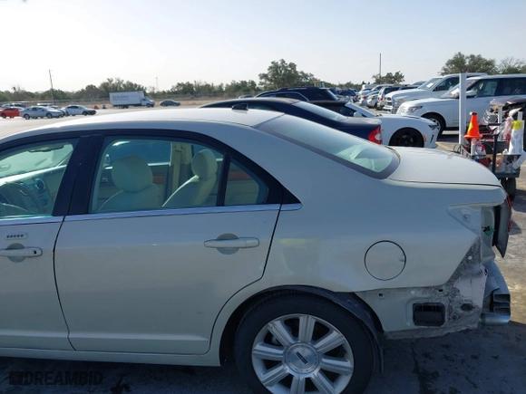 2008 Lincoln MKZ with VIN 3LNHM26T68R626650, listed as a IAAI auction lot 41685211 with 52,373 mi miles. Bid and sale history available at carsss.com. Image 13.