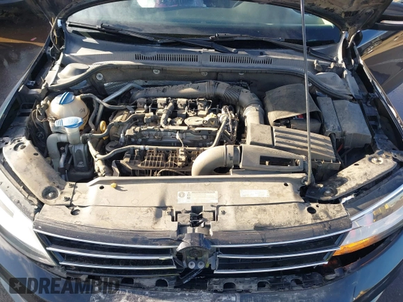 2015 Volkswagen Jetta Sedan 1.8T SE with VIN 3VWD17AJ9FM341950, listed as a IAAI auction lot 41778772 with 121,954 mi miles. Bid and sale history available at carsss.com. Image 10.