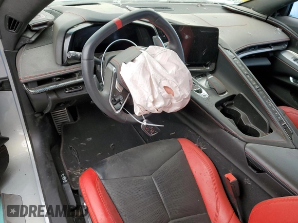 2021 Chevrolet Corvette 3LT with VIN 1G1YC3D4XM5105039, listed as a Copart auction lot 47471115 with Not provided miles and Salvage title. Bid and sale history available at DreamBid. Image 8.