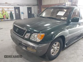 1998 Lexus LX 470 with VIN JT6HT00W3W0001352, listed as a IAAI auction lot 41882901 with 226,917 mi miles and . Bid and sale history available at DreamBid. Image 6.