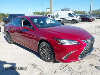 2024 Lexus ES with VIN 58ADZ1B10RU160361, listed as a IAAI auction lot 41759125 with 15,062 mi miles. Bid and sale history available at carsss.com. Image 1.