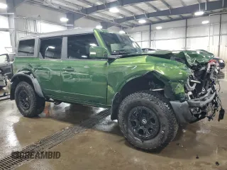 2023 Ford Bronco z VIN 1FMEE5DPXPLB64324, wystawiony jako Copart lot #52914775 z przebiegiem 22 937 mil mil oraz Szkoda całkowita • Salvage title. Historia ofert i sprzedaży dostępna na DreamBid. Obrazek 4.