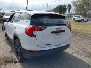 2021 GMC Terrain SLE с VIN 3GKALMEV5ML369697, выставлен на аукционе IAAI как лот 40910723 с пробегом Не указан миль и . История ставок и продаж доступна на DreamBid. Изображение 3.