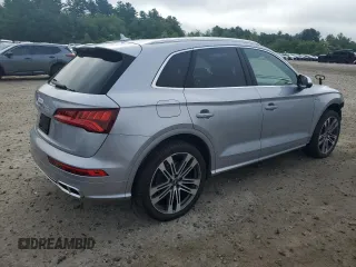 2018 Audi SQ5 Premium Plus z VIN WA1A4AFY6J2103466, wystawiony jako Copart lot #61204895 z przebiegiem 91 712 mil mil oraz Szkoda całkowita • Salvage title. Historia ofert i sprzedaży dostępna na DreamBid. Obrazek 3.