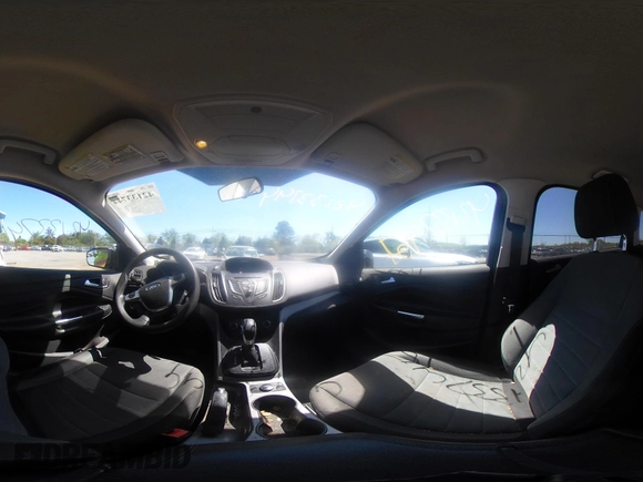 2016 Ford Escape SE z VIN 1FMCU9GX1GUB92472, wystawiony jako IAAI lot #42133744 z przebiegiem 184 000 mil mil oraz . Historia ofert i sprzedaży dostępna na DreamBid. Obrazek 17.