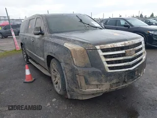 2015 Cadillac Escalade ESV Premium z VIN 1GYS4TKJ8FR543390, wystawiony jako IAAI lot #41557066 z przebiegiem Nie podano mil oraz . Historia ofert i sprzedaży dostępna na DreamBid. Obrazek 1.