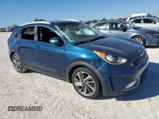 2019 Kia Niro Touring with VIN KNDCE3LC5K5235117, listed as a Copart auction lot 82282574 with 81,362 mi miles and Salvage Title. Bid and sale history available at carsss.com. Image 4.