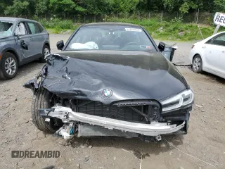 2021 BMW 5 Series 530i xDrive with VIN WBA13BJ08MWW93390, listed as a Copart auction lot 61654894 with 35,099 mi miles and Salvage Title. Bid and sale history available at carsss.com. Image 5.