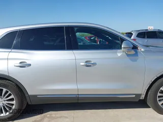 2016 Lincoln MKX Select with VIN 2LMTJ6KRXGBL76495, listed as a IAAI auction lot 41990549 with 139,525 mi miles and . Bid and sale history available at DreamBid. Image 14.