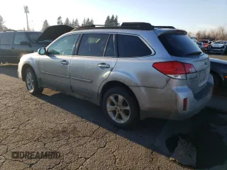 2013 Subaru Outback 2.5i Premium with VIN 4S4BRBCC6D1205673, listed as a Copart auction lot 83086294 with 168,996 mi miles and Salvage Title. Bid and sale history available at carsss.com. Image 2.