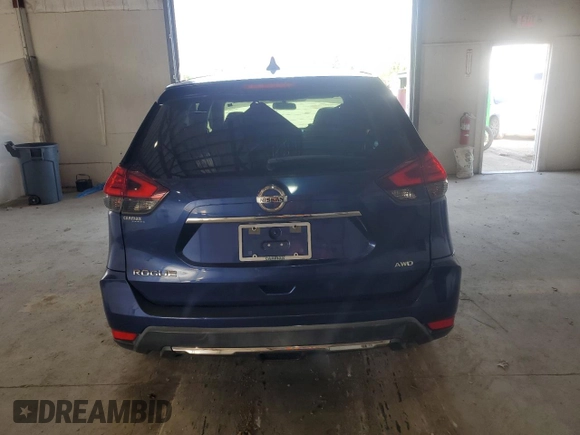 2017 Nissan Rogue SV с VIN KNMAT2MV5HP577669, выставлен на аукционе Copart как лот 57059685 с пробегом 118 227 миль миль и Списание • Salvage title. История ставок и продаж доступна на DreamBid. Изображение 6.