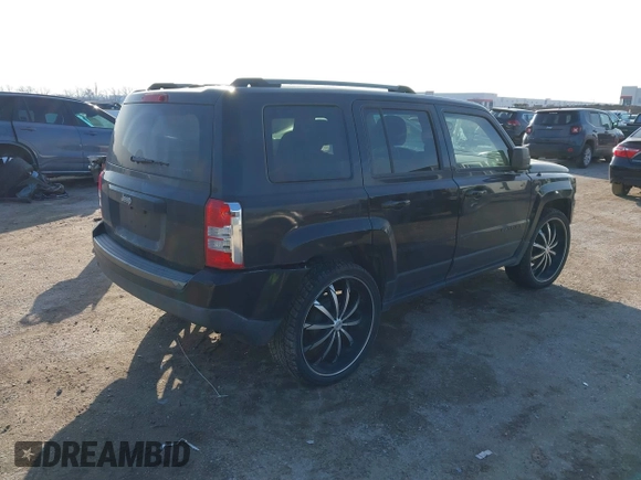 2017 Jeep Patriot Sport with VIN 1C4NJPBAXHD201751, listed as a IAAI auction lot 41572197 with 84,478 mi miles. Bid and sale history available at carsss.com. Image 4.