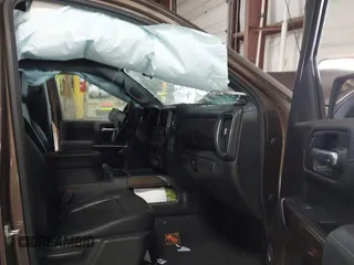 2019 Chevrolet Silverado 1500 RST with VIN 3GCUYEED3KG218063, listed as a IAAI auction lot 41894231 with Not Provided miles and . Bid and sale history available at DreamBid. Image 5.