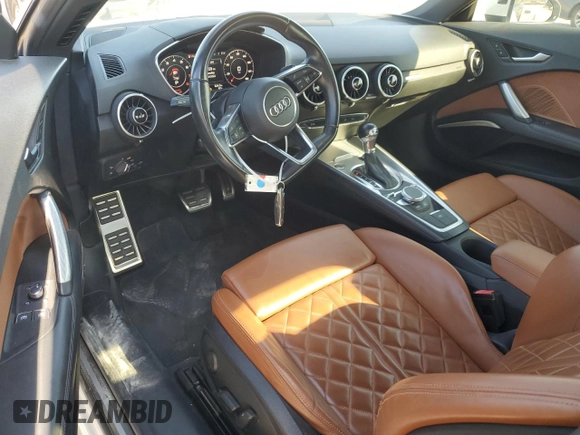 2017 Audi TT z VIN TRUC5AFVXH1007492, wystawiony jako Copart lot #77004494 z przebiegiem 80 783 mil mil oraz Szkoda całkowita • Salvage title. Historia ofert i sprzedaży dostępna na DreamBid. Obrazek 8.