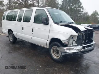 2011 Ford Econoline Passenger XL z VIN 1FBSS3BL4BDA66921, wystawiony jako IAAI lot #41443103 z przebiegiem 143 518 mil mil oraz . Historia ofert i sprzedaży dostępna na DreamBid. Obrazek 1.