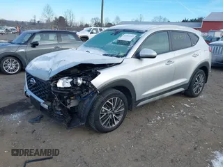 2019 Hyundai Tucson Ultimate with VIN KM8J3CAL7KU901928, listed as a IAAI auction lot 41387537 with 20,448 mi miles. Bid and sale history available at carsss.com. Image 17.