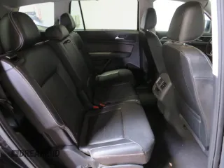 2021 Volkswagen Atlas SE z VIN 1V2WR2CA7MC547303, wystawiony jako Copart lot #87961855 z przebiegiem 81 035 mil mil oraz Szkoda całkowita • Salvage title. Historia ofert i sprzedaży dostępna na DreamBid. Obrazek 6.