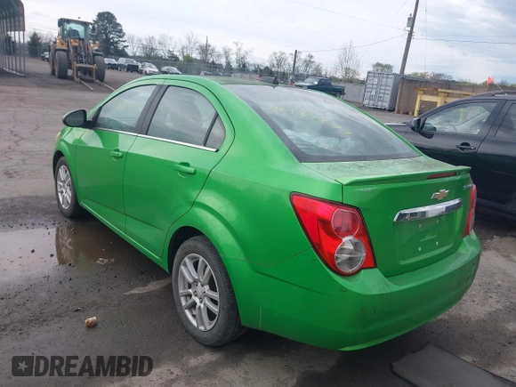 2015 Chevrolet Sonic LT with VIN 1G1JC5SH7F4152878, listed as a IAAI auction lot 41931277 with 180,189 mi miles and . Bid and sale history available at DreamBid. Image 3.
