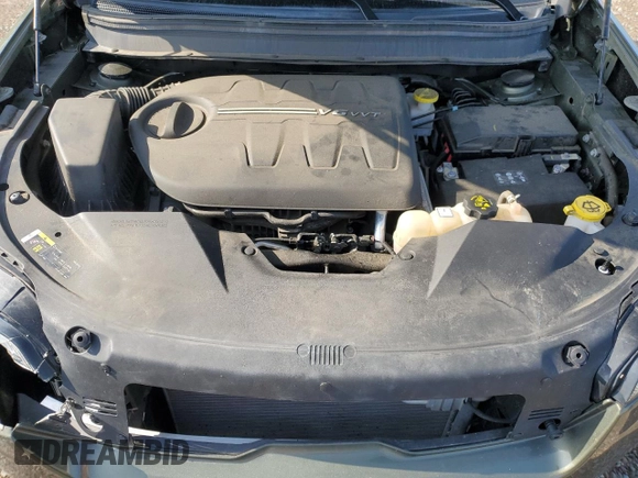 2020 Jeep Cherokee Limited with VIN 1C4PJMDX1LD589101, listed as a Copart auction lot 61847385 with 48,126 mi miles and Salvage title. Bid and sale history available at DreamBid. Image 12.