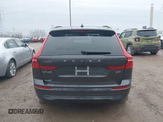 2022 Volvo XC60 Momentum с VIN YV4L12RK5N1051289, выставлен на аукционе IAAI как лот 41139997 с пробегом 28 028 миль миль и . История ставок и продаж доступна на DreamBid. Изображение 16.