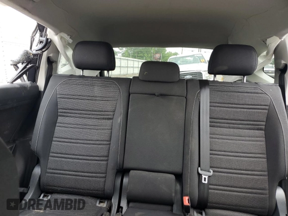 2023 Volkswagen Tiguan S z VIN 3VVRB7AX4PM043335, wystawiony jako Copart lot #59045145 z przebiegiem 31 659 mil mil oraz Szkoda całkowita • Salvage title. Historia ofert i sprzedaży dostępna na DreamBid. Obrazek 10.
