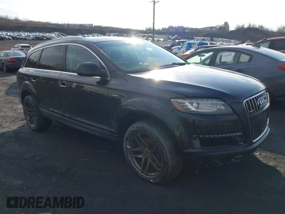 2013 Audi Q7 3.0L TDI Premium Plus with VIN WA1LMAFE8DD004221, listed as a IAAI auction lot 41678528 with 159,485 mi miles. Bid and sale history available at carsss.com. Image 1.