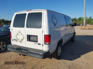 2013 Ford Econoline Cargo Commercial z VIN 1FTNE2EL9DDB37149, wystawiony jako IAAI lot #41971561 z przebiegiem 269 899 mil mil oraz . Historia ofert i sprzedaży dostępna na DreamBid. Obrazek 4.