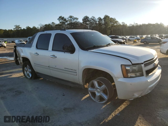 2010 Chevrolet Avalanche LTZ with VIN 3GNNCGE0XAG257069, listed as a Copart auction lot 45189615 with 206,377 mi miles and Salvage Title. Bid and sale history available at DreamBid. Image 4.