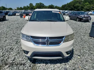 2017 Dodge Journey SXT with VIN 3C4PDCBG6HT528039, listed as a Copart auction lot 63638335 with 190,968 mi miles and Clean title. Bid and sale history available at DreamBid. Image 5.