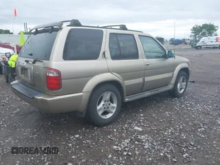 2002 Infiniti QX4 Luxury z VIN JNRDR09Y92W255357, wystawiony jako IAAI lot #42166968 z przebiegiem 169 448 mil mil oraz . Historia ofert i sprzedaży dostępna na DreamBid. Obrazek 4.