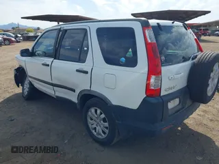 2005 Honda CR-V EX with VIN JHLRD78855C019859, listed as a IAAI auction lot 42150979 with 247,364 mi miles. Bid and sale history available at carsss.com. Image 3.