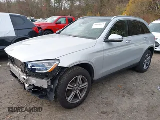 2020 Mercedes-Benz GLC 300 z VIN W1N0G8EB6LF824678, wystawiony jako IAAI lot #40951014 z przebiegiem 46 473 mil mil oraz . Historia ofert i sprzedaży dostępna na DreamBid. Obrazek 17.