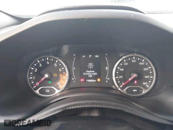 2018 Jeep Renegade Latitude with VIN ZACCJABB2JPJ10216, listed as a IAAI auction lot 41864523 with 72,256 mi miles and . Bid and sale history available at DreamBid. Image 7.